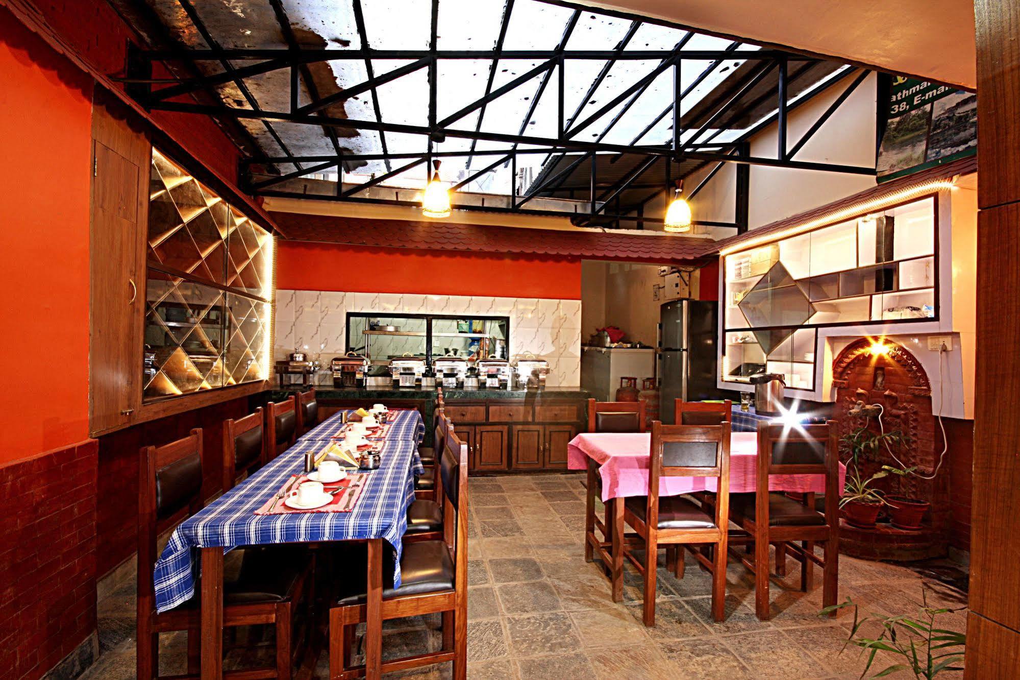 Hotel Bubo Himalaya Kathmandu Bagian luar foto