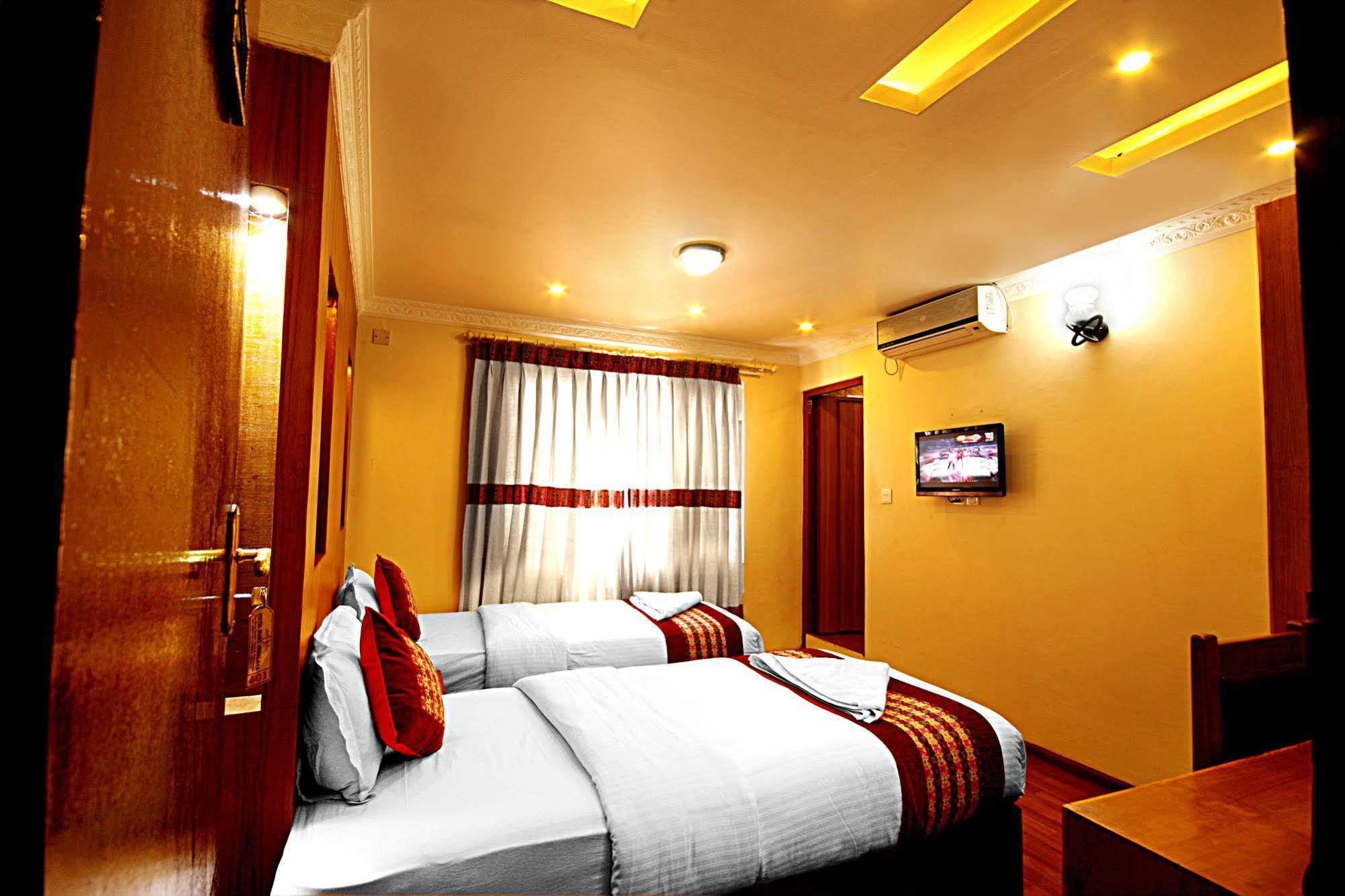 Hotel Bubo Himalaya Kathmandu Bagian luar foto